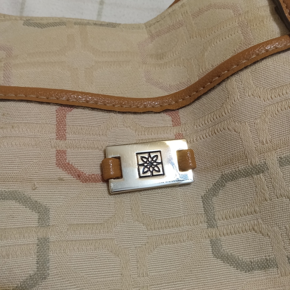 George Shoulder Bag - Picture 3 of 10